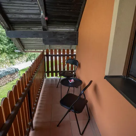 Hisa Pod Veliko Planino * Stahovica