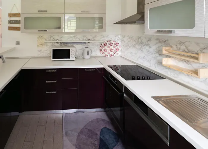 Hisa Pod Veliko Planino Stahovica